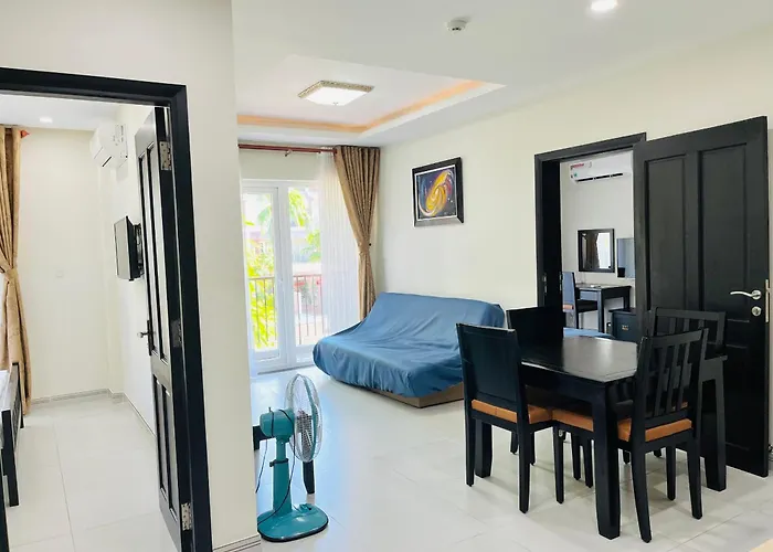 Kosmos Phu Quoc Apart Hotel