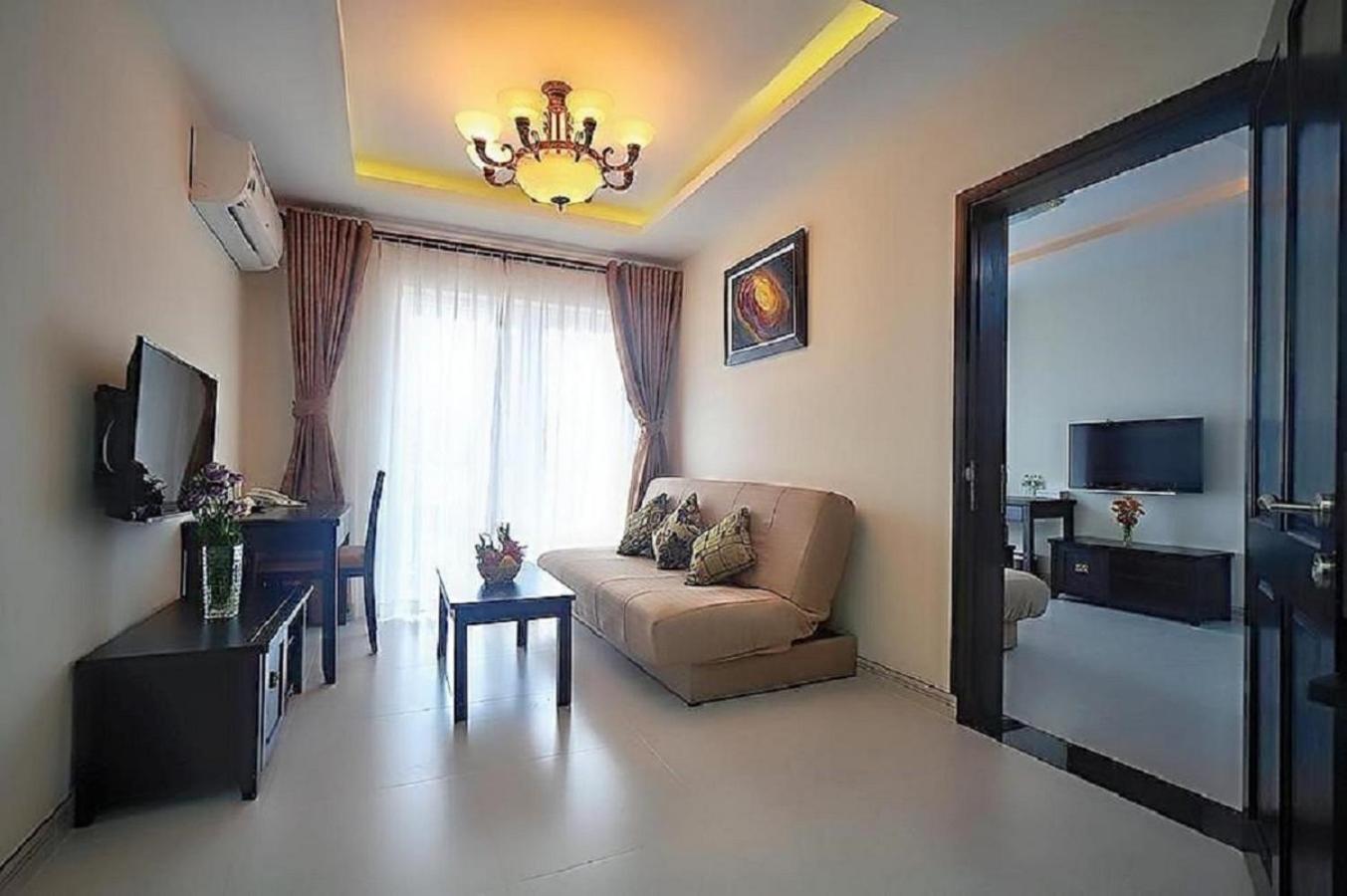 Kosmos Khách sạn hẻo lánh 3*