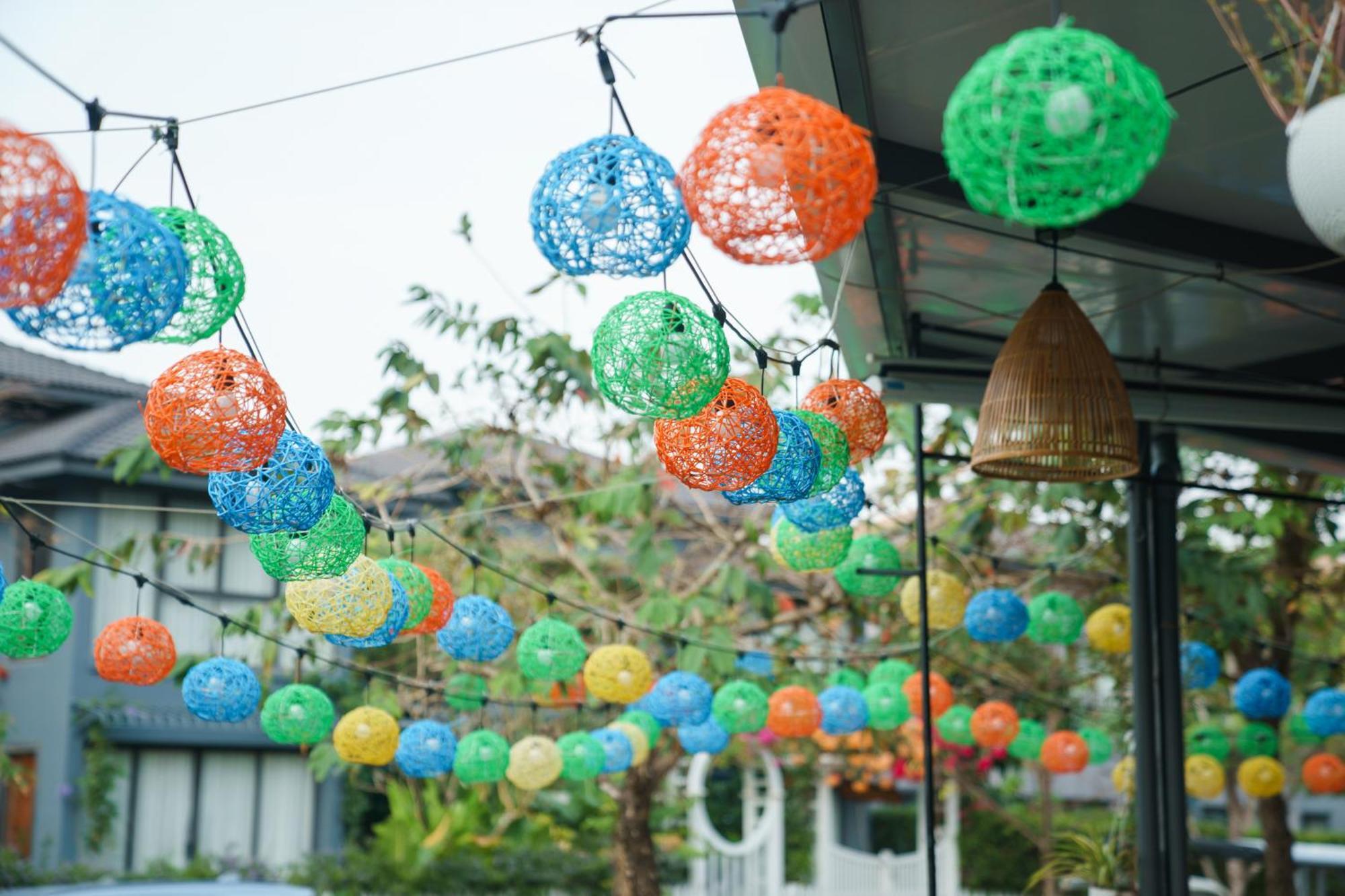 Kosmos Khách sạn hẻo lánh