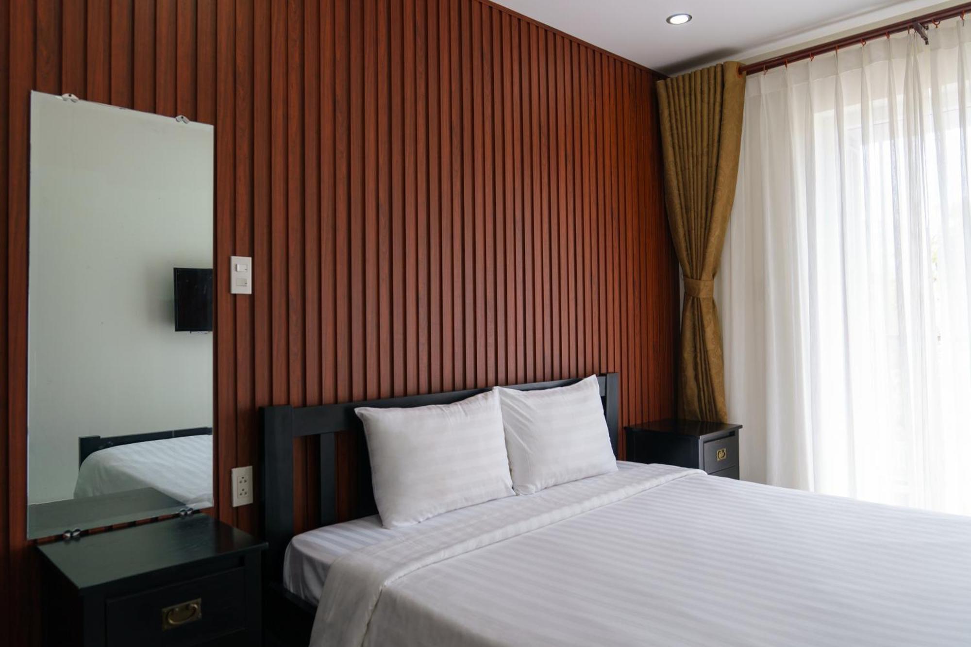Kosmos Khách sạn hẻo lánh